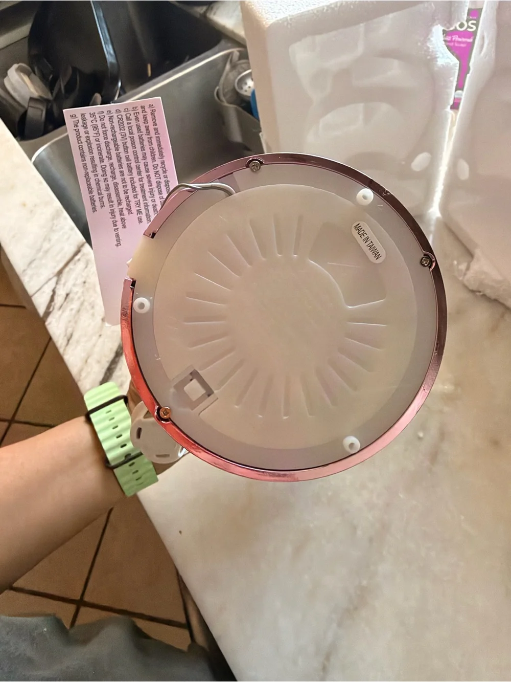 Bath & Body Works Pink LED Valentine’s Day Candle Holder